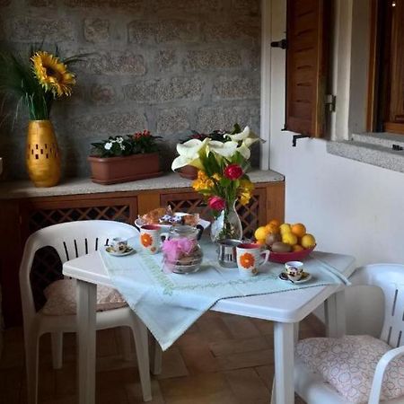Casa Nel Borgo Di San Pantaleoヴィラ エクステリア 写真
