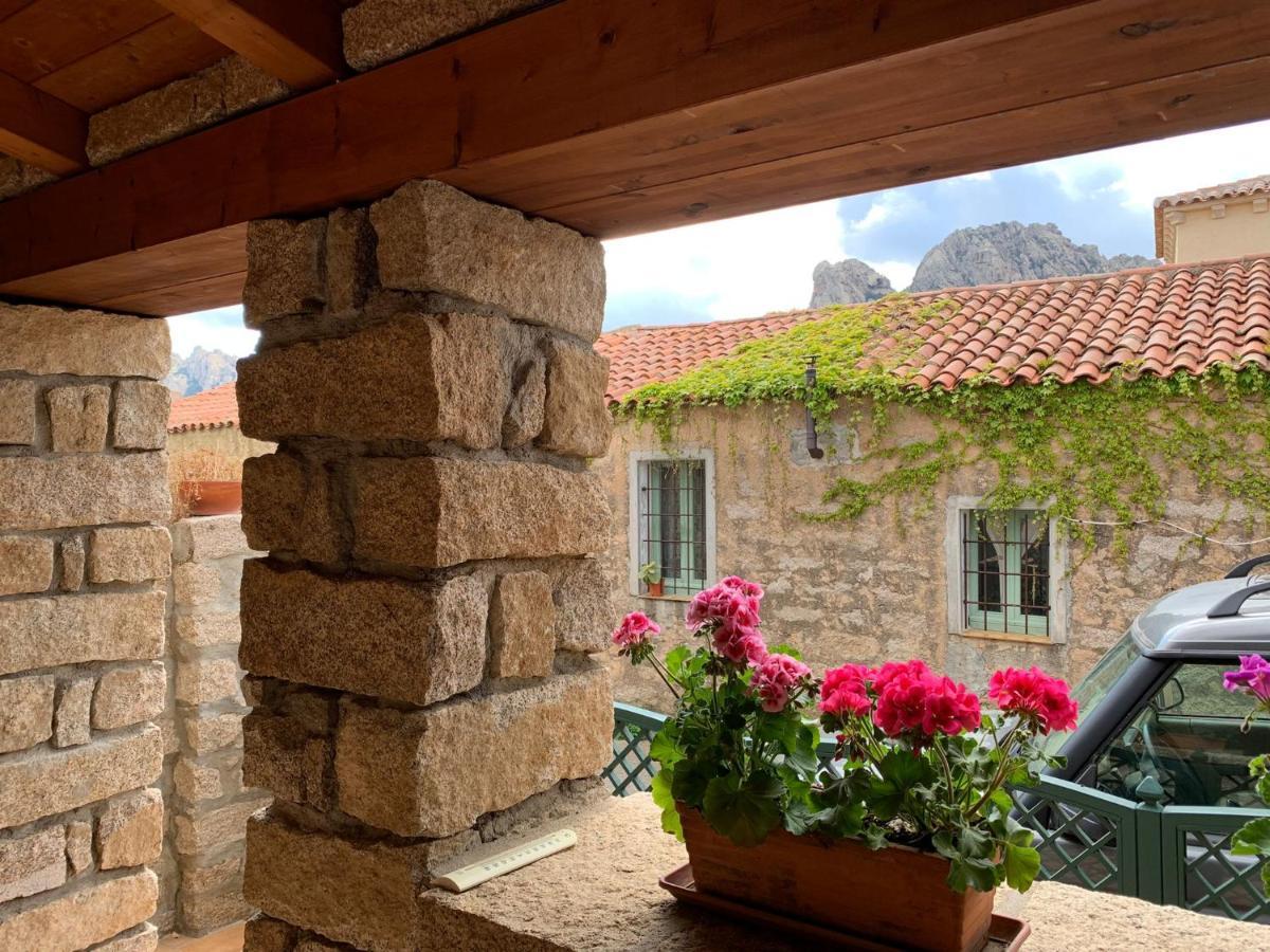 Casa Nel Borgo Di San Pantaleoヴィラ エクステリア 写真